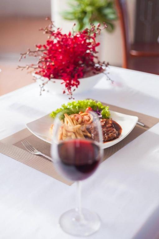 Truong Hotel Nha Trang Kültér fotó
